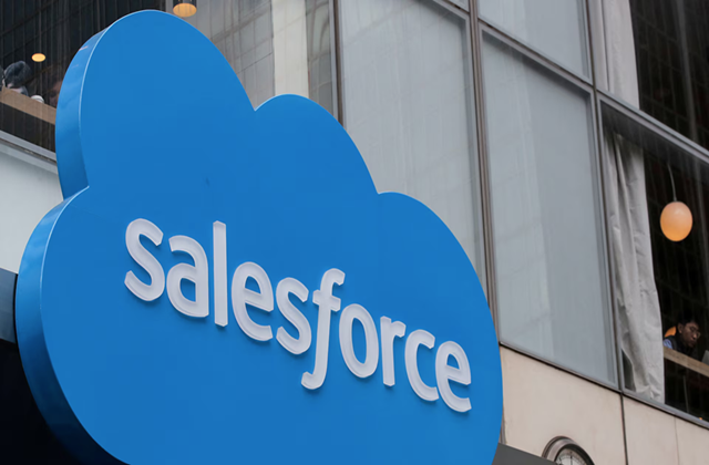 Salesforce پلتفرم هوش مصنوعی Fin را با قیمت ۳.۶ میلیارد دلار خریداری میکند
