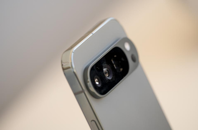 کاهش قیمت پیکسل ۹ و ۹ پرو؛ بازار منتظر ورود Pixel 10