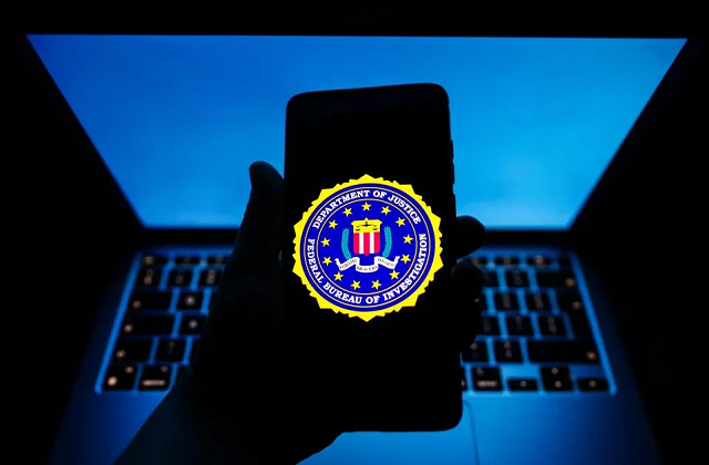 هشدار فوری FBI: هرگز این شماره‌ها را از گوشی خود تماس نگیرید — کلاهبرداران حالا منتظر زنگ شما هستند